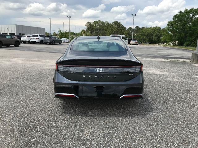 new 2025 Hyundai Sonata Hybrid car, priced at $34,763