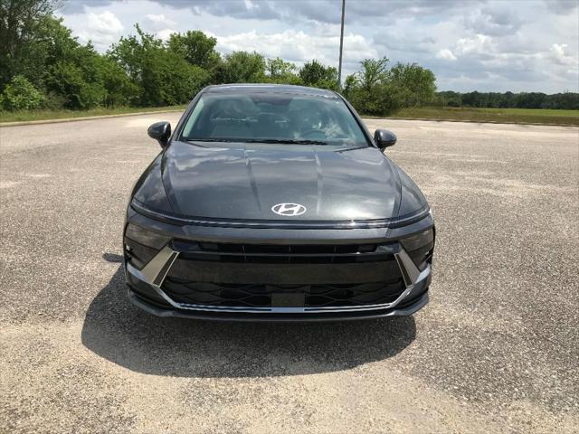new 2025 Hyundai Sonata Hybrid car, priced at $34,763