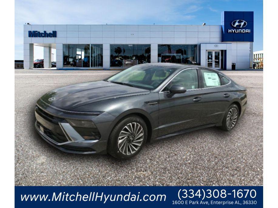 new 2025 Hyundai Sonata Hybrid car, priced at $31,281