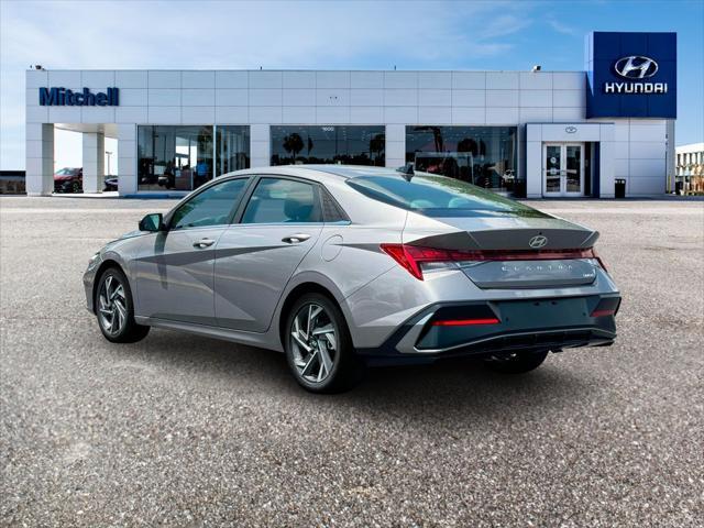 new 2025 Hyundai Elantra car, priced at $29,913