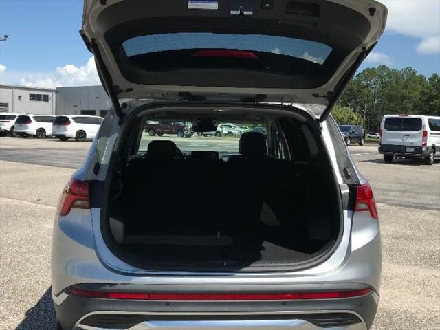used 2022 Hyundai Santa Fe car, priced at $25,906