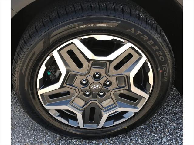 used 2022 Hyundai Santa Fe car, priced at $25,906