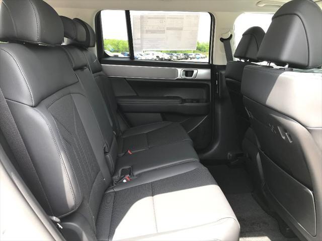 new 2025 Hyundai Santa Fe car, priced at $43,895