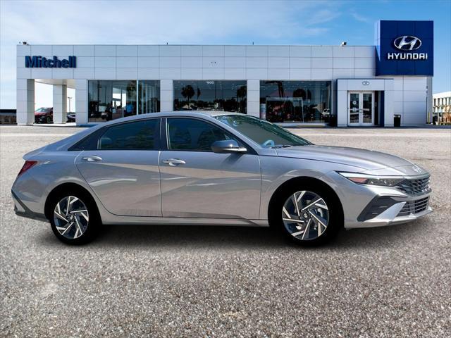 new 2025 Hyundai Elantra car, priced at $26,333