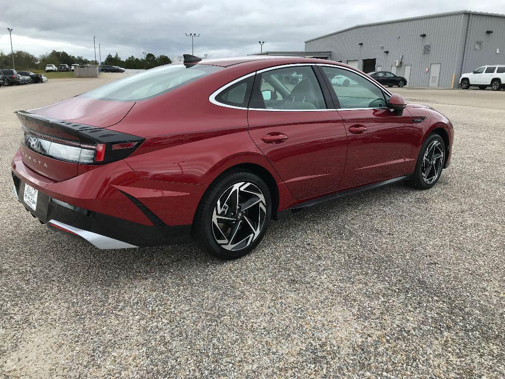 new 2026 Hyundai Sonata car, priced at $31,350