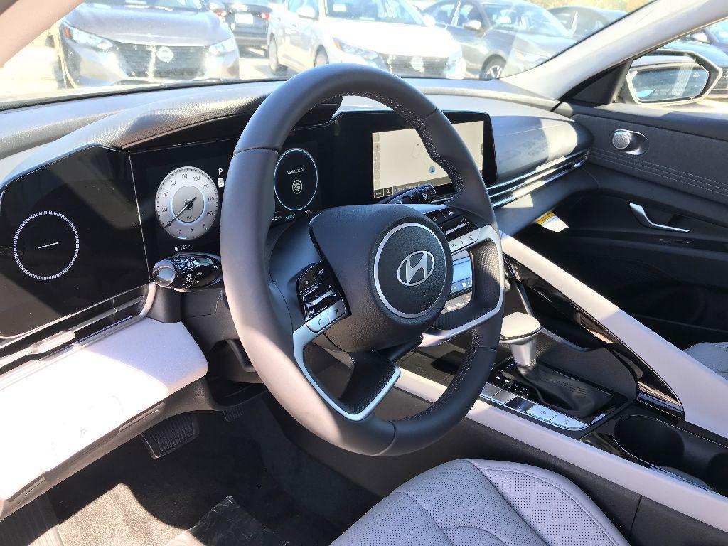 new 2025 Hyundai Elantra car, priced at $28,685