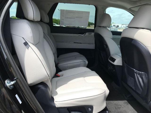 new 2025 Hyundai Palisade car, priced at $55,018