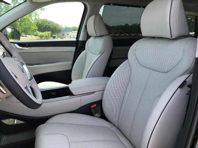 new 2025 Hyundai Palisade car, priced at $55,018