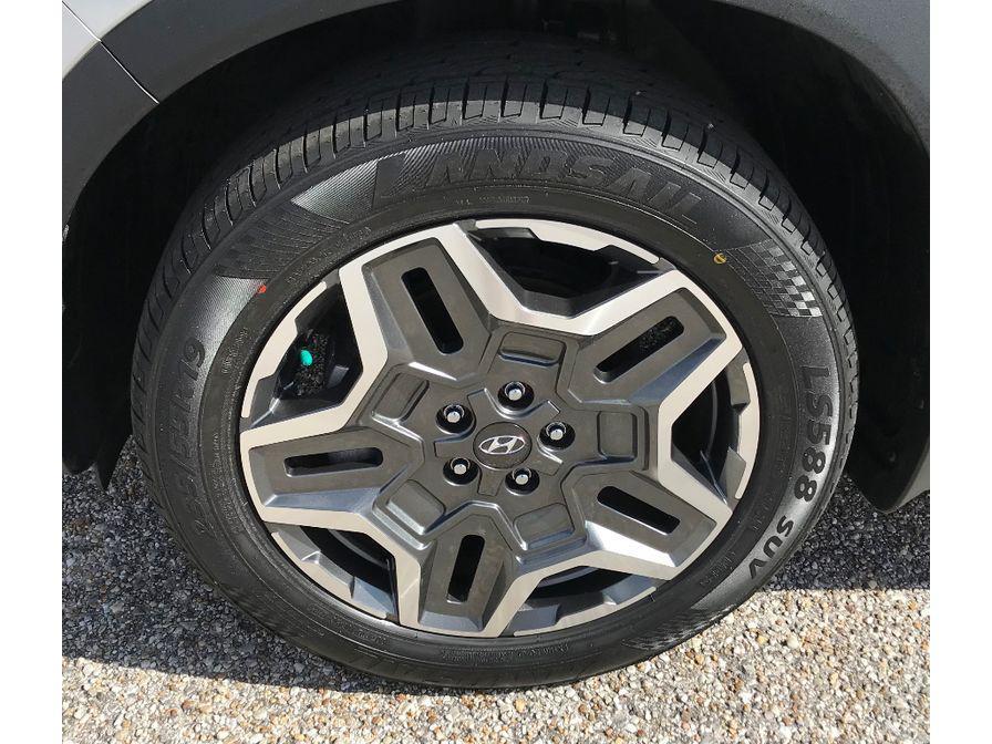 used 2021 Hyundai Santa Fe car, priced at $25,614