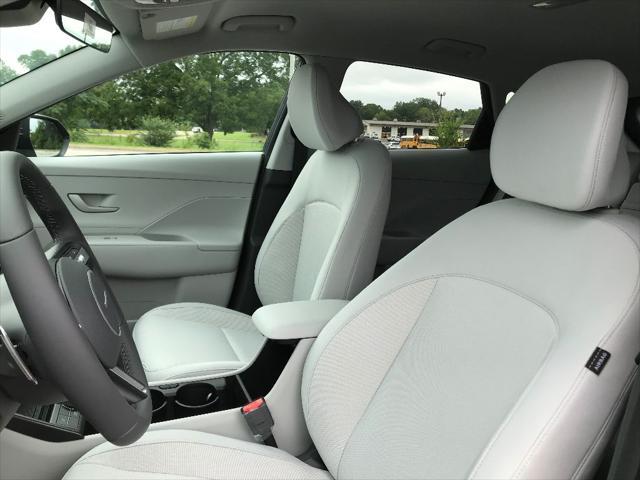 new 2025 Hyundai Kona car, priced at $28,618
