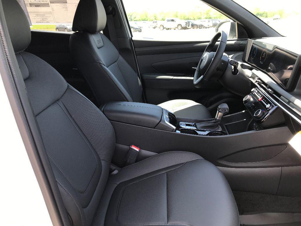 new 2025 Hyundai Tucson car, priced at $35,799