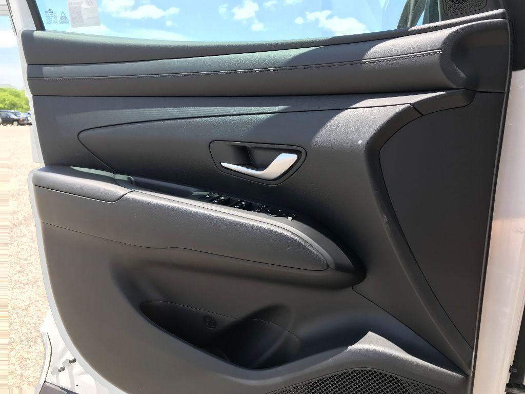 new 2025 Hyundai Tucson car, priced at $35,799