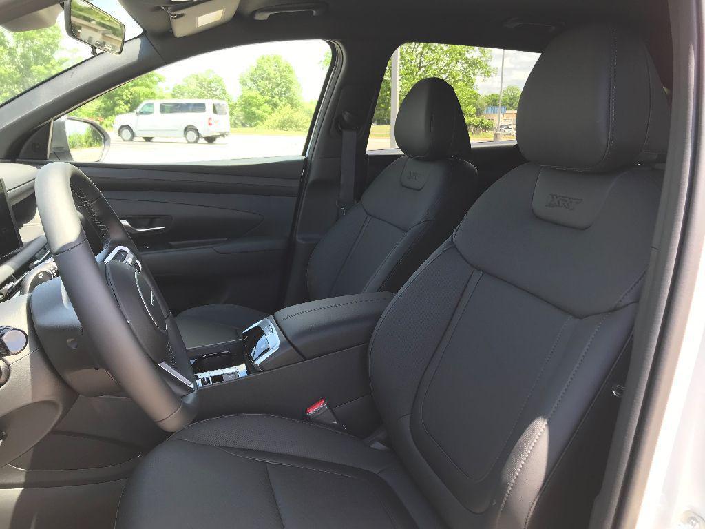 new 2025 Hyundai Tucson car, priced at $35,799