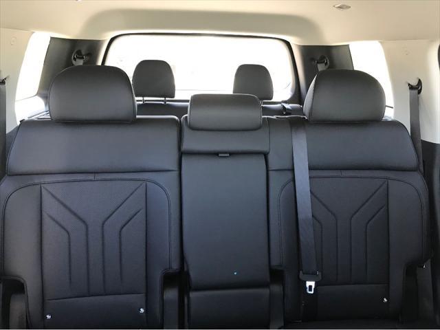 new 2025 Hyundai Santa Fe car, priced at $45,237