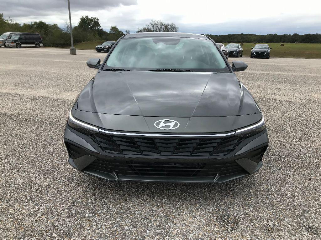 new 2026 Hyundai ELANTRA HEV car, priced at $27,315