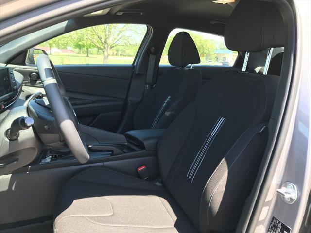 new 2025 Hyundai Elantra car, priced at $26,333