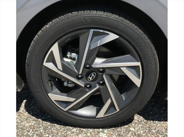 new 2025 Hyundai Elantra car, priced at $26,333