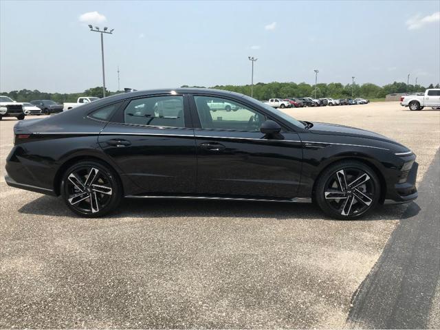 new 2025 Hyundai Sonata car, priced at $36,920