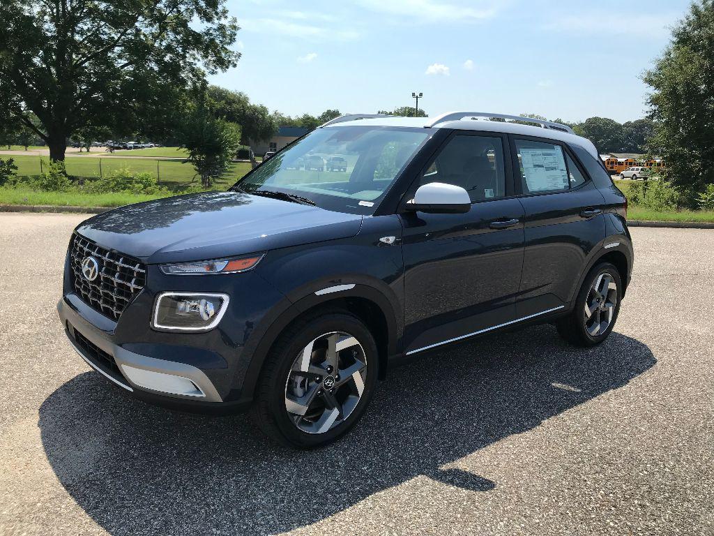 new 2025 Hyundai Venue car, priced at $23,634