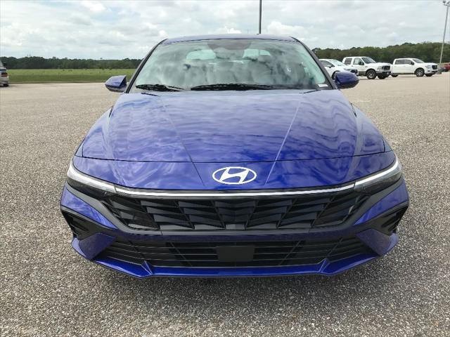 new 2025 Hyundai Elantra car, priced at $28,317