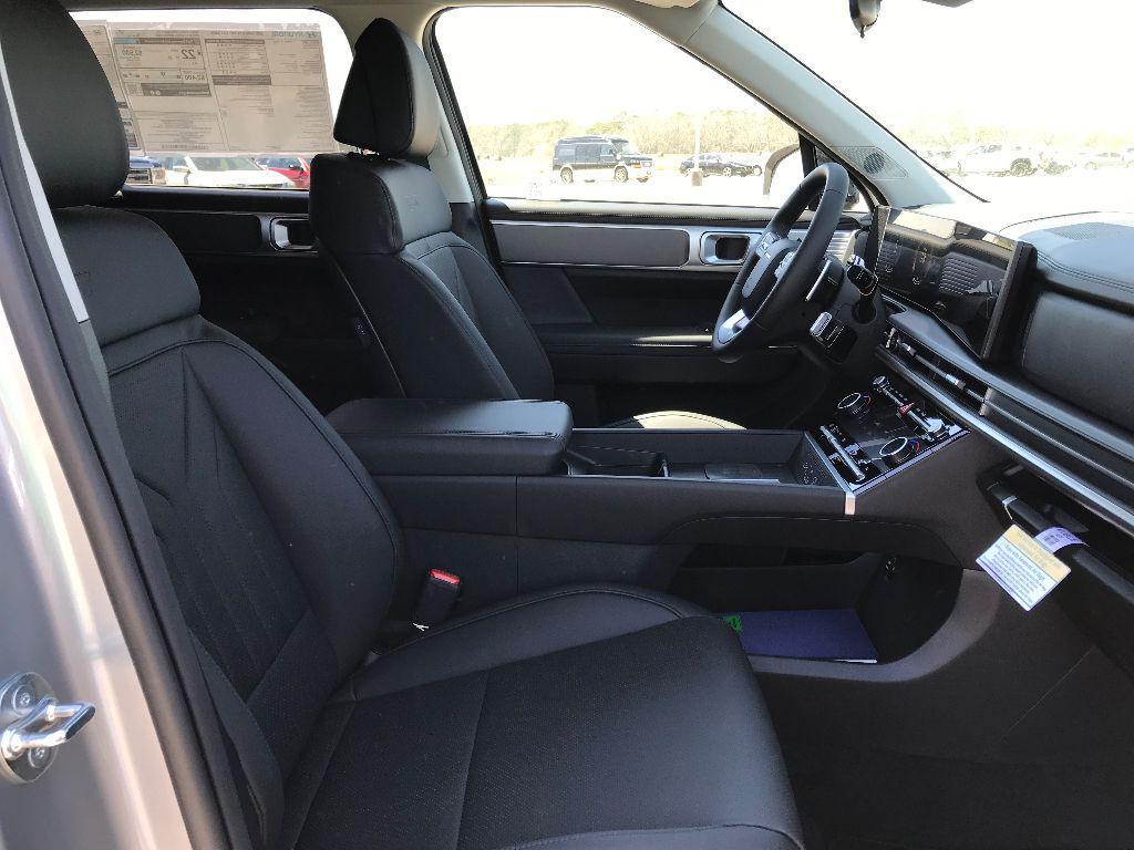 new 2025 Hyundai Santa Fe car, priced at $40,724
