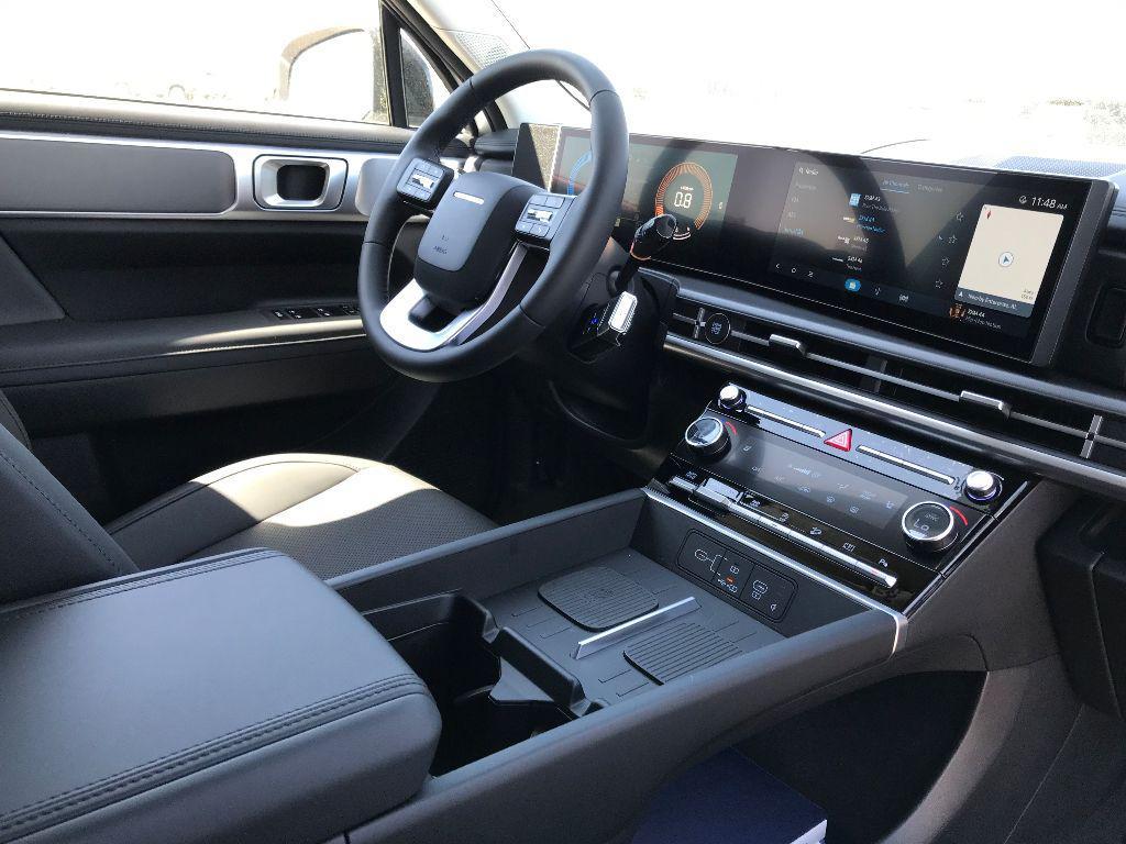new 2025 Hyundai Santa Fe car, priced at $40,724