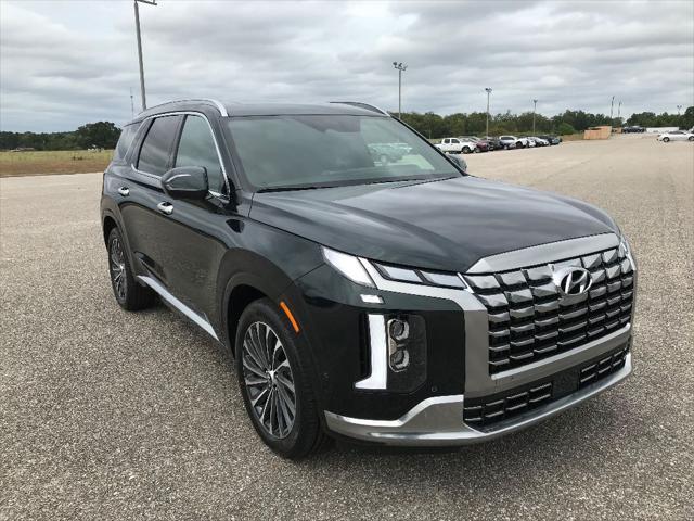 new 2025 Hyundai Palisade car, priced at $54,256