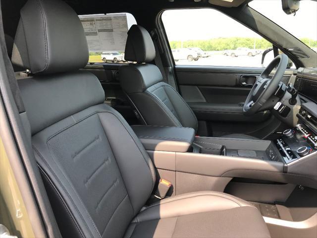 new 2025 Hyundai SANTA FE HEV car, priced at $50,184