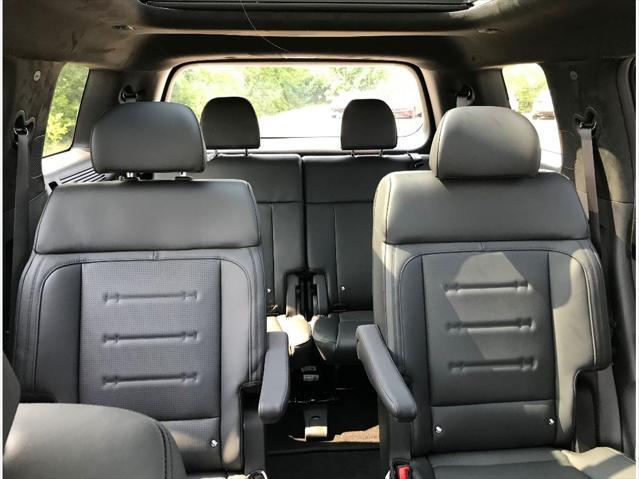 new 2025 Hyundai SANTA FE HEV car, priced at $50,184