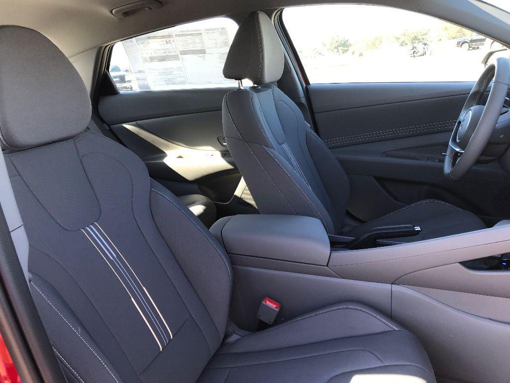 new 2025 Hyundai Elantra car, priced at $23,927