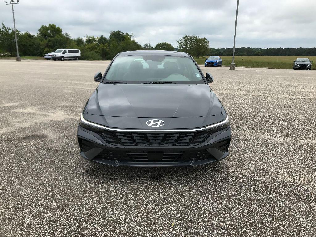 new 2025 Hyundai Elantra car, priced at $26,793