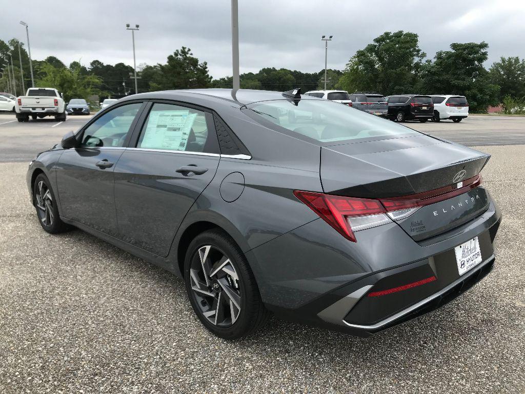 new 2025 Hyundai Elantra car, priced at $26,793