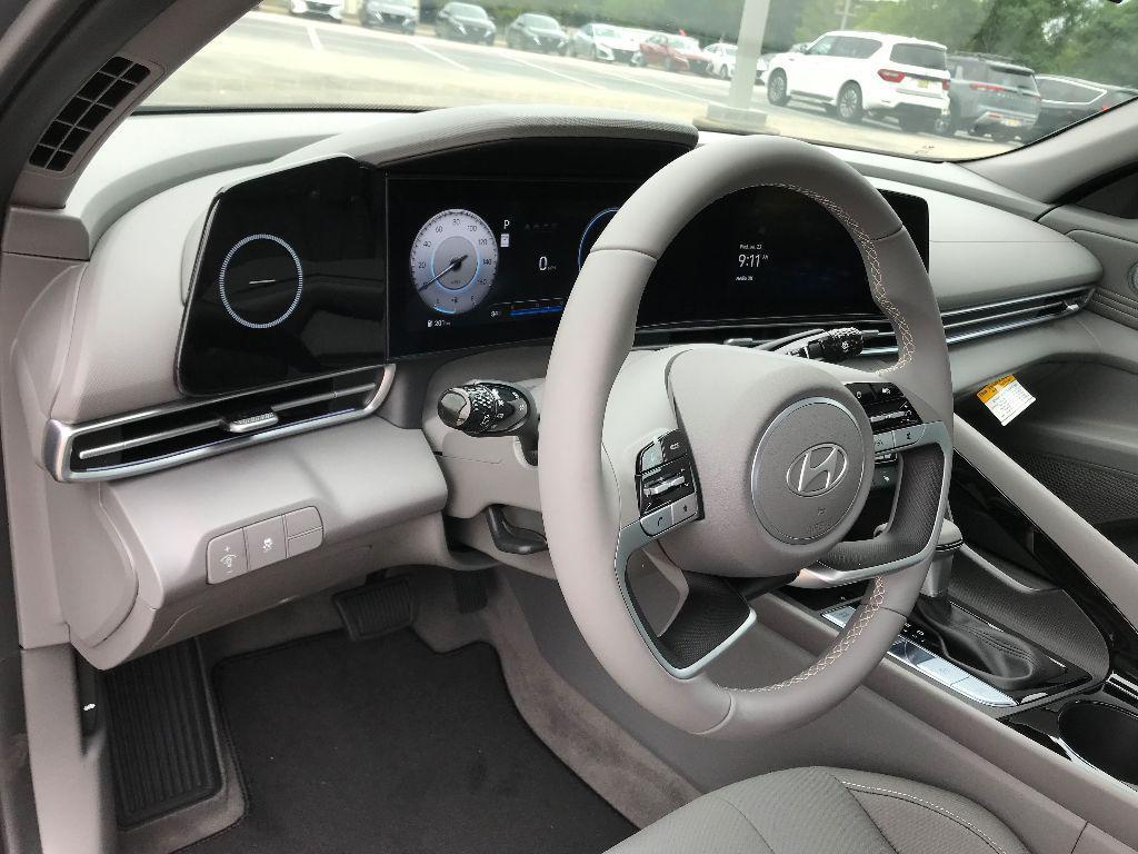 new 2025 Hyundai Elantra car, priced at $26,793