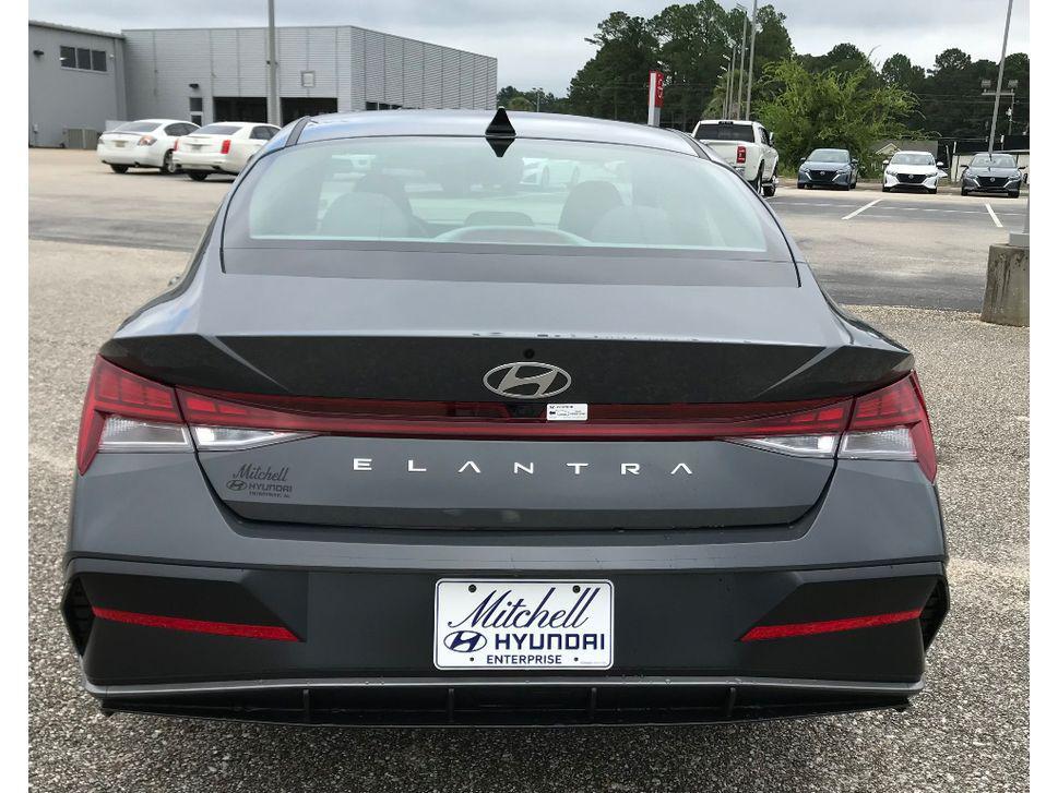new 2025 Hyundai Elantra car, priced at $26,793