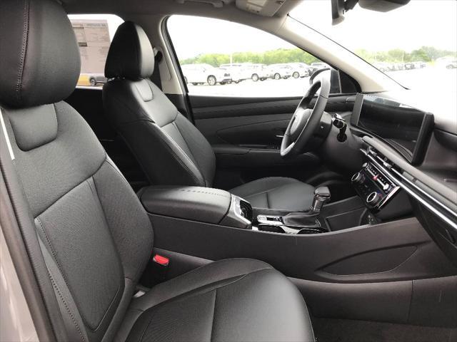 new 2025 Hyundai Tucson car, priced at $34,404