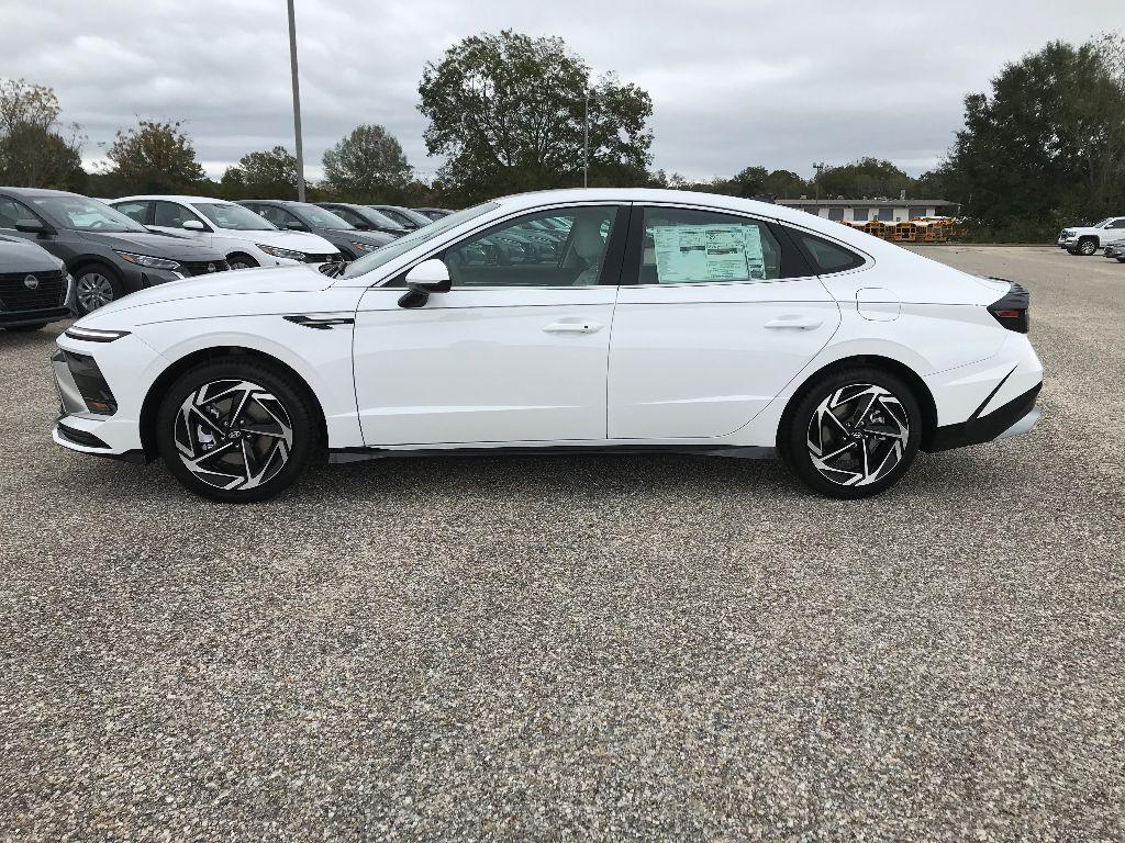 new 2026 Hyundai Sonata car, priced at $31,350