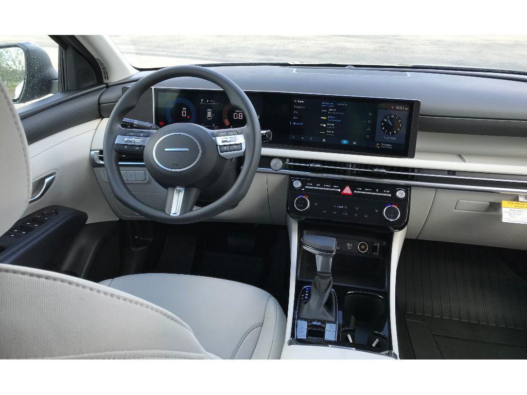 new 2026 Hyundai Tucson car, priced at $32,960