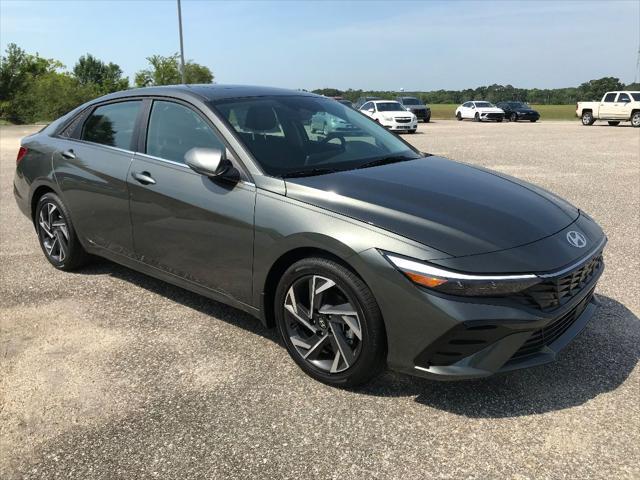 new 2025 Hyundai Elantra car, priced at $28,535