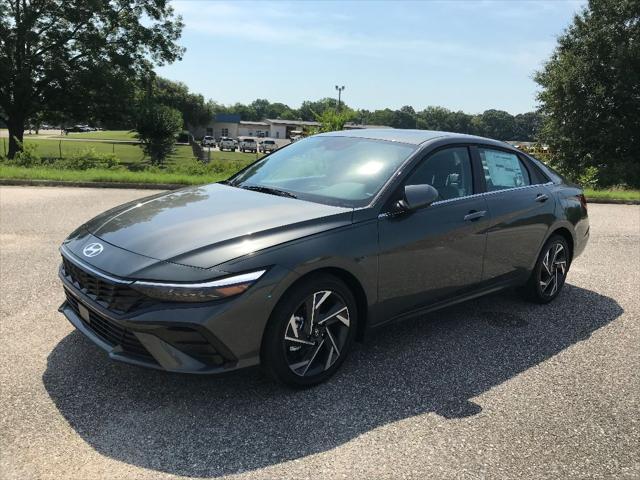 new 2025 Hyundai Elantra car, priced at $28,535