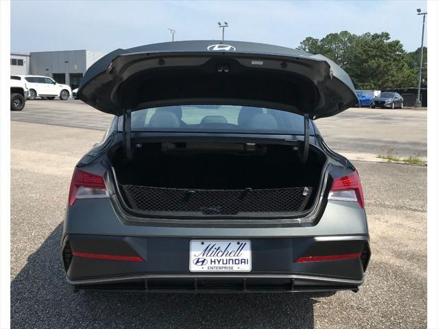 new 2025 Hyundai Elantra car, priced at $28,535