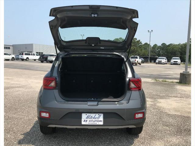 new 2025 Hyundai Venue car, priced at $25,988