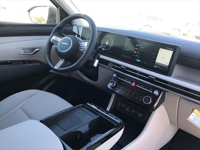 new 2025 Hyundai Tucson car, priced at $44,053