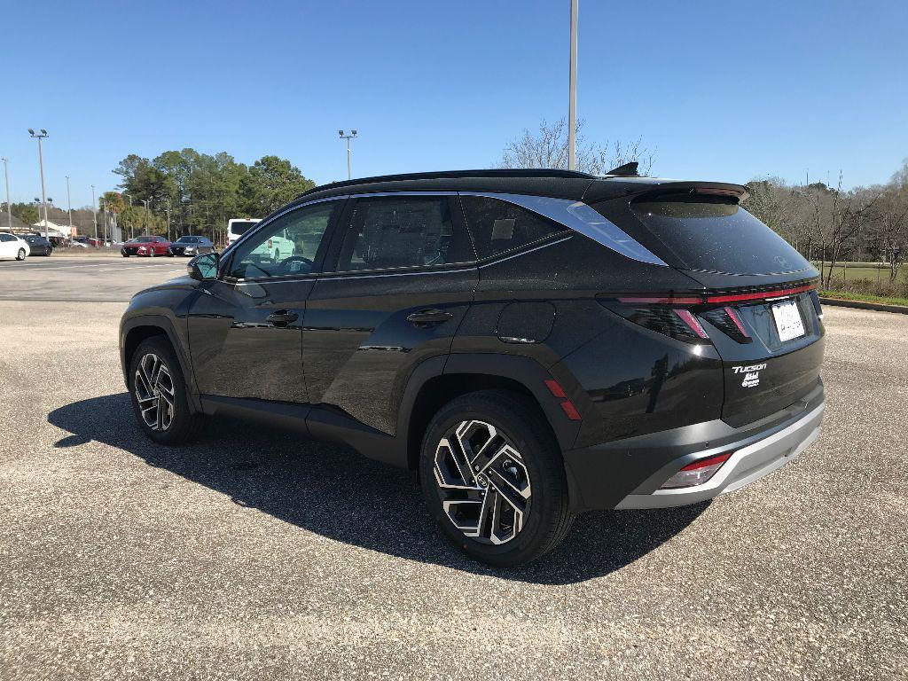 new 2025 Hyundai Tucson car, priced at $40,406