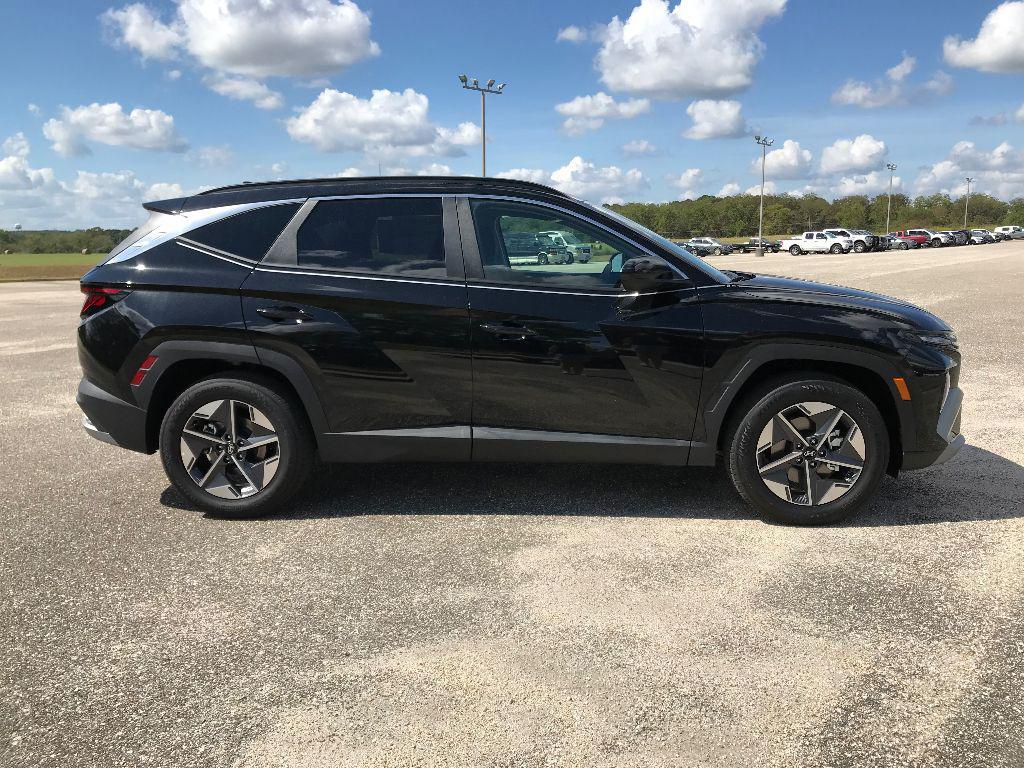 new 2026 Hyundai Tucson car, priced at $32,960