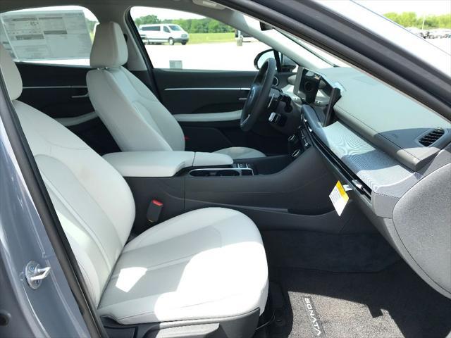 new 2025 Hyundai Sonata car, priced at $31,403