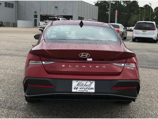new 2025 Hyundai Elantra car, priced at $29,668