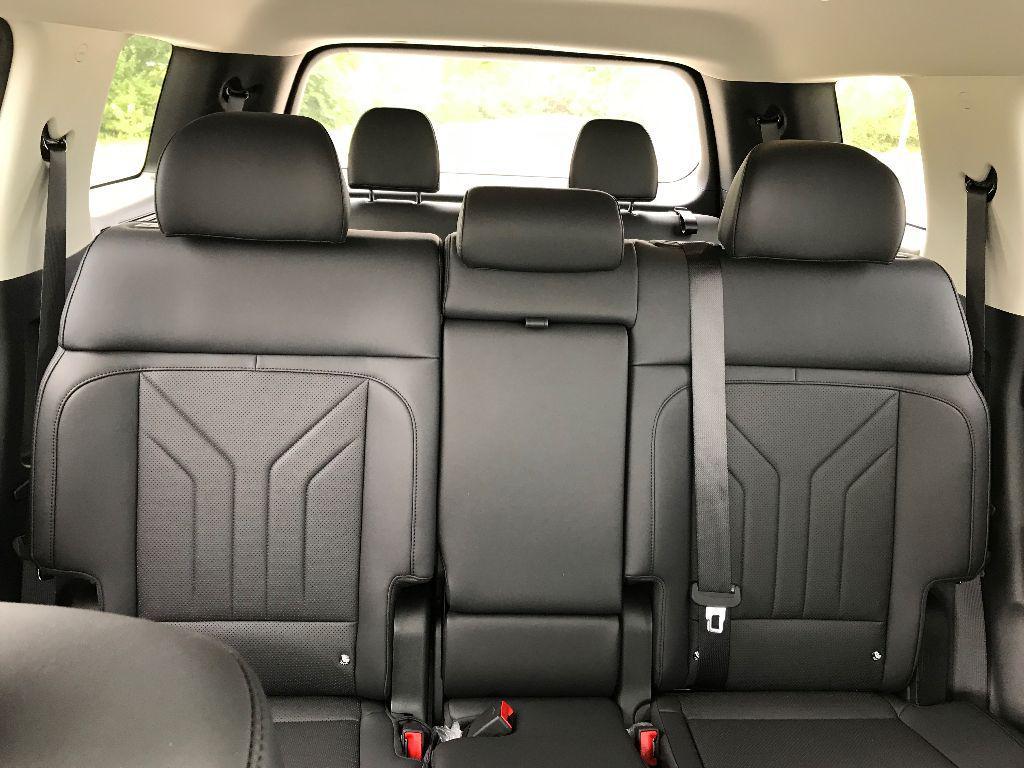 new 2025 Hyundai Santa Fe car, priced at $37,586