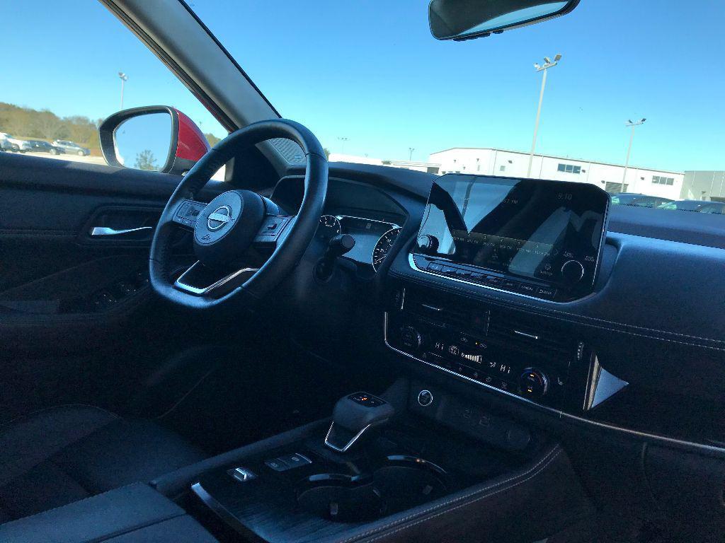 used 2023 Nissan Rogue car, priced at $24,819