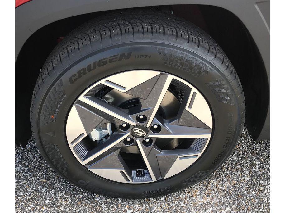 new 2026 Hyundai Tucson car, priced at $33,605