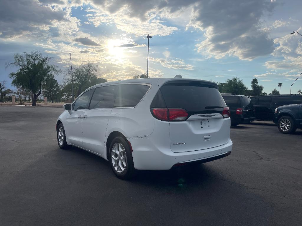 used 2018 Chrysler Pacifica car, priced at $17,495